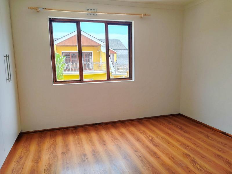 To Let 2 Bedroom Property for Rent in Lansdowne Western Cape